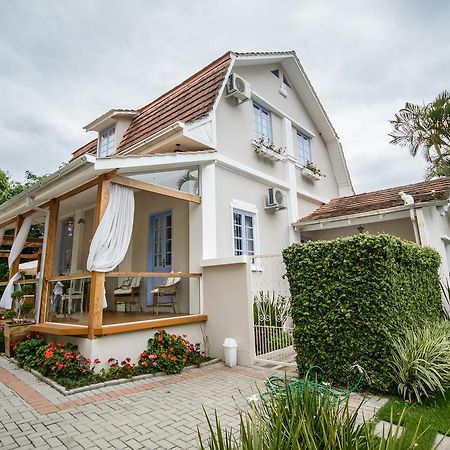 Chale Boutique Blumenhof Hotel Blumenau Exterior photo